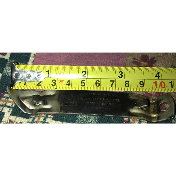 Vintage BLATZ MILWAUKEE FAVORITE PREMIUM BEER Advertising Bottle & Can Opener - Picture 5 of 5